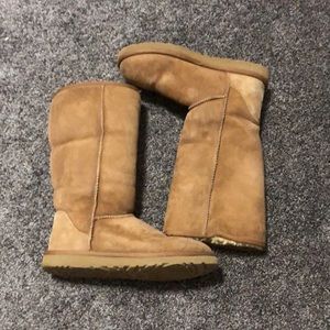 UGGS brown tall boots, size 8